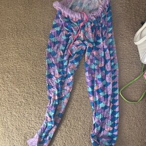 Colorful Mermaid Pattern Kids Pajamas